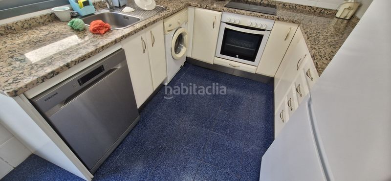 Foto eeeec826-92ff-4922-a1fd-ed9f277d5ccb. Casa adossada amb xemeneia calefacció aparcament a Zaragoza