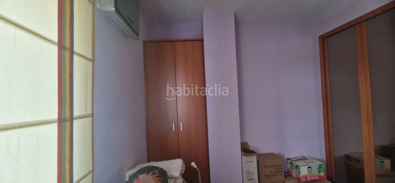 Foto f3cd4b0a-5c04-40cf-af40-6e62bff7a777. Casa adossada amb xemeneia calefacció aparcament a Zaragoza