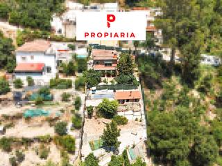 Maison à Central de sant antoni 7. Casa pequeña con piscina