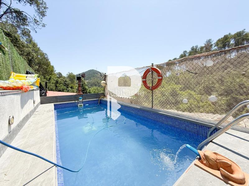 Foto c18d1123-2093-4714-b1e0-37d711255c1a. Haus in central de sant antoni 7 in Sant Vicenç dels Horts