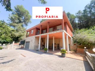 Maison à Vallirana. Magnifica casa con gran terreno