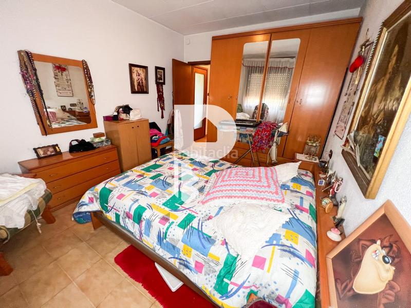 Foto 134feab7-bfb2-4387-bc92-56d20d3269d6. Haus in calle gran via de fontpineda 72 in Pallejà