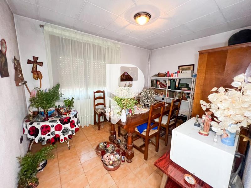 Foto 6bb6cf4f-29ee-45cc-8ed3-b34190bae03b. Haus in calle gran via de fontpineda 72 in Pallejà