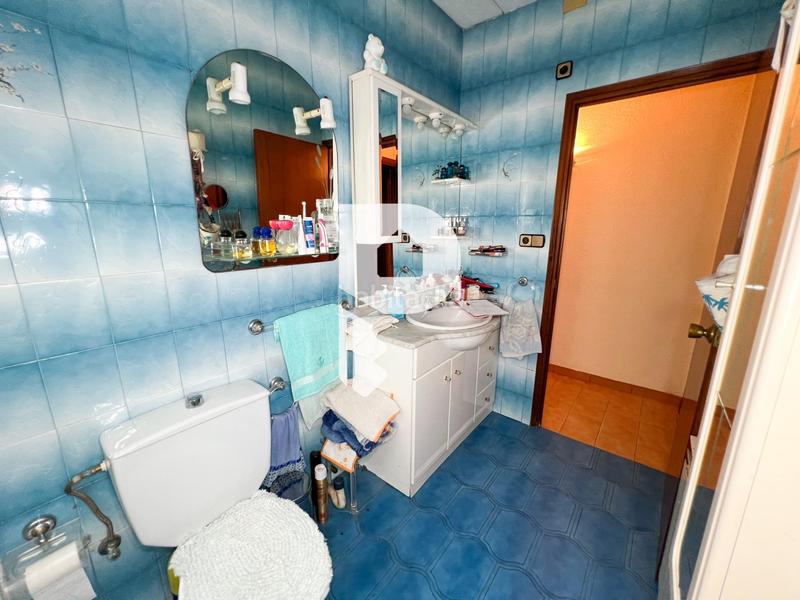 Foto bacc0341-626f-4672-b21d-a3f2c7b7fdbc. Haus in calle gran via de fontpineda 72 in Pallejà