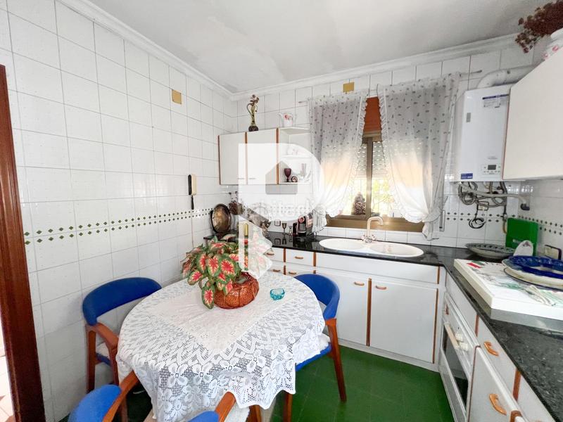 Foto c0062b53-3175-4475-8103-7ceaae75711f. Haus in calle gran via de fontpineda 72 in Pallejà