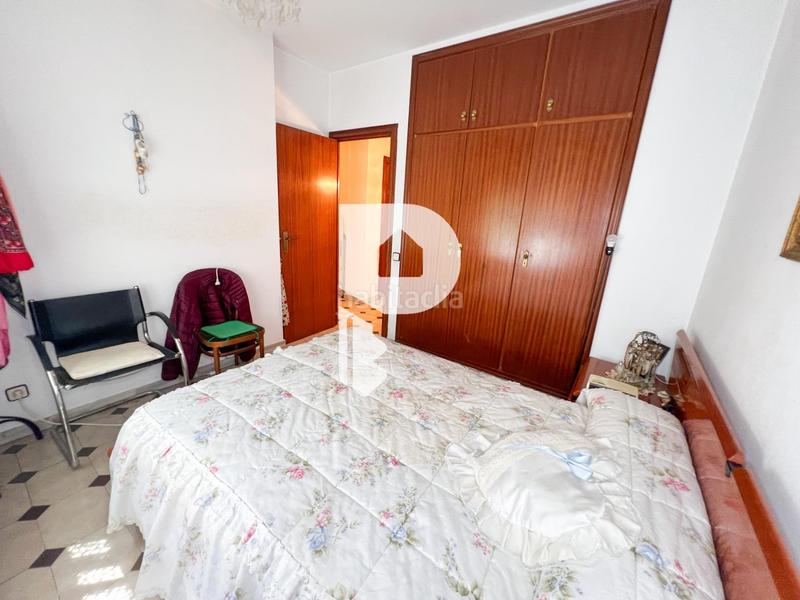 Foto d13bc303-4b10-4b6d-84e2-05c060e8278d. Haus in calle gran via de fontpineda 72 in Pallejà