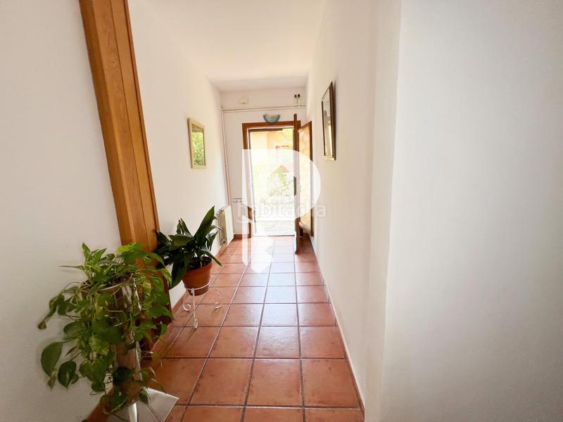 Foto 05ccade6-74e0-4c69-8fce-a6469dd05523. Haus mit heizung parking in Cervelló