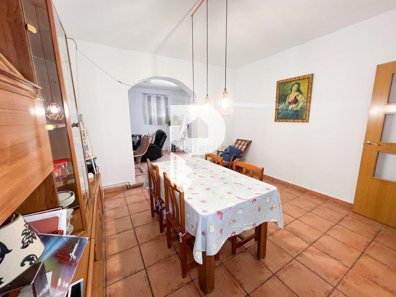 Foto 0db92cab-f951-4114-85c3-f0af712cb00e. Haus mit heizung parking in Cervelló