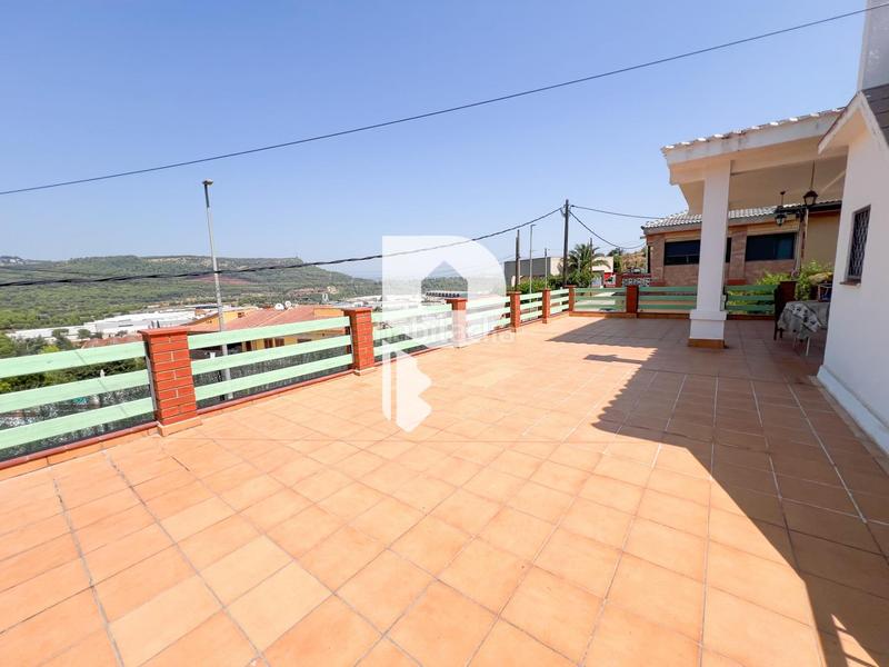 Foto 3a301437-2f66-45a2-9507-1de299798b68. Haus mit heizung parking in Cervelló