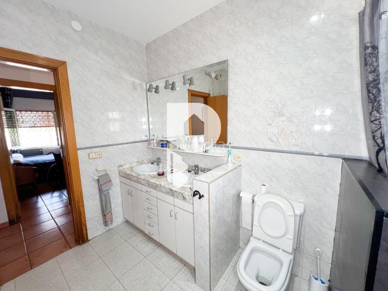 Foto 44952a67-51fb-4497-94d0-1ae29b64120f. Haus mit heizung parking in Cervelló