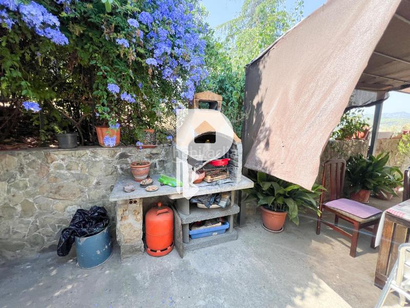 Foto 55bfc611-c8f4-4dae-8180-edf1b445a251. Haus mit heizung parking in Cervelló