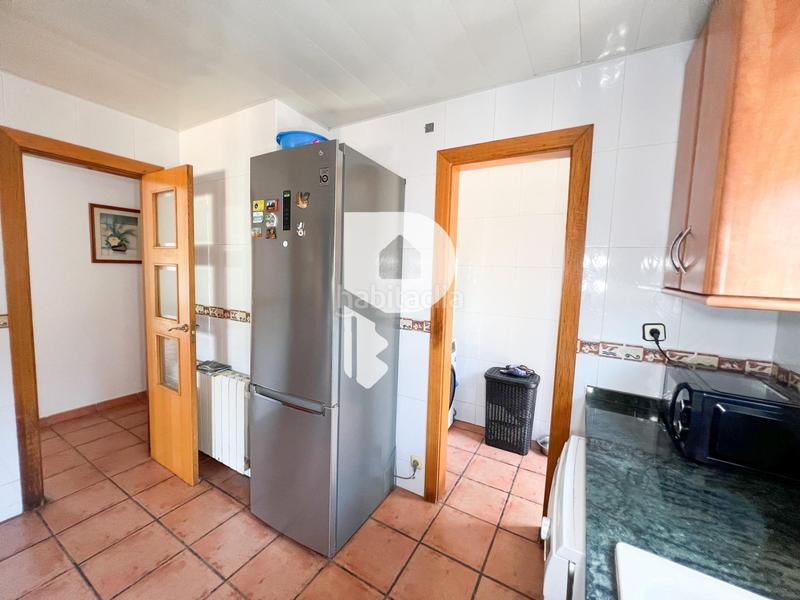 Foto 9e1eec46-96a3-400d-b0bc-226c7515e3a8. Haus mit heizung parking in Cervelló