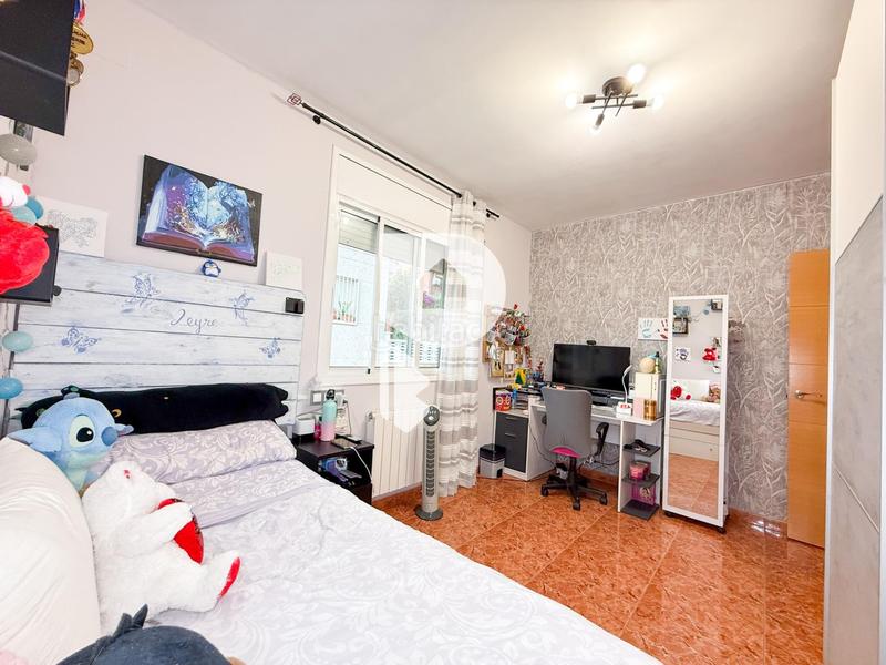 Foto 06d713ef-5cc6-468d-b22e-d9ac548f2bed. Casa preciosa casa muy bien ubicada en Cervelló