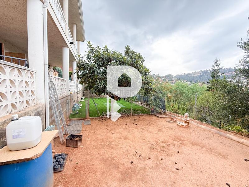 Foto 4d14a153-45b0-4685-98a6-1fda14f31ad7. Casa preciosa casa muy bien ubicada en Cervelló
