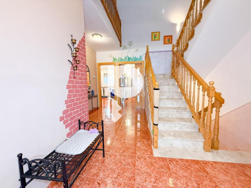 Foto 64a9f93c-6c2a-47d7-85f9-2737889fb499. Casa preciosa casa muy bien ubicada en Cervelló