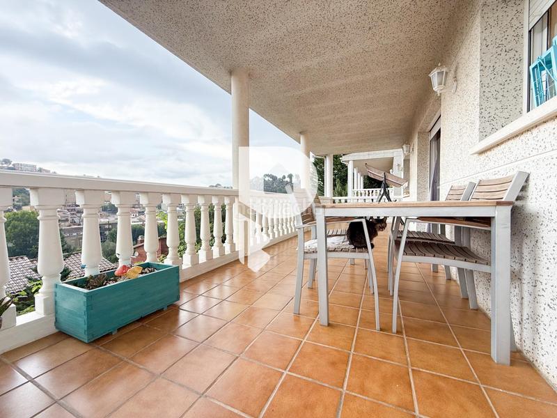 Foto 8346f468-73f8-4f53-be4c-7feb60ed55b4. Casa preciosa casa muy bien ubicada en Cervelló