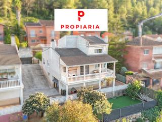 Casa a Corbera de Llobregat. Preciosa casa muy bien ubicada