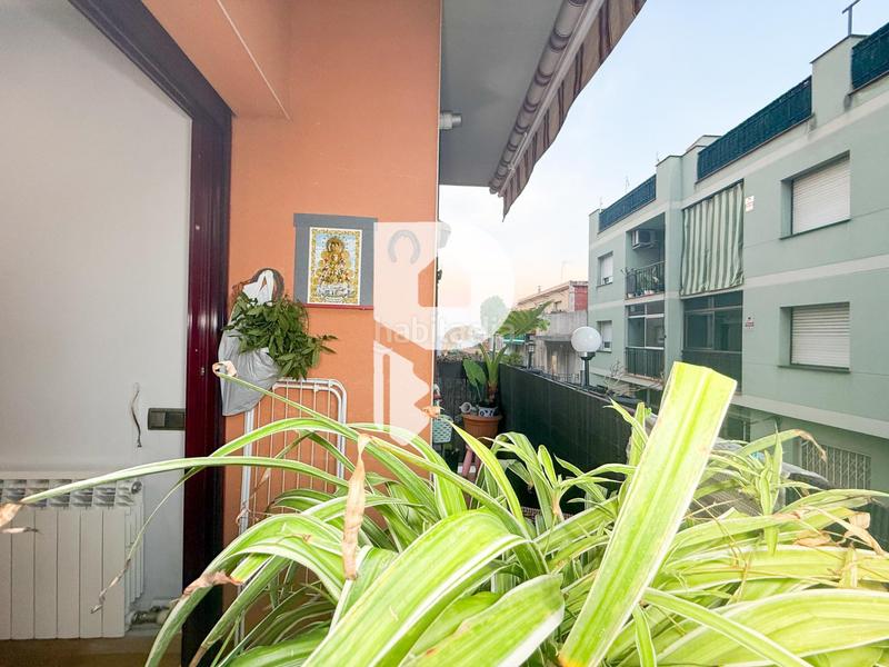 Foto 39094b08-fabe-4bf9-837c-6140b37ba52c. Planta baja enorme piso con parking en Roquetes Barcelona