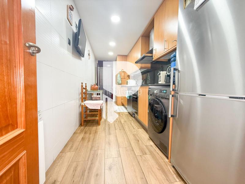 Foto 8c718d17-8144-46a7-97c6-792c2c7bcd7b. Planta baja enorme piso con parking en Roquetes Barcelona