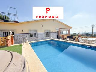 Maison à Bisbal del Penedès (La). Enorme casa con piscina y estudio