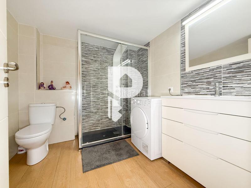 Foto 5bd19ebe-4beb-4433-bfc4-b29940b40498. Planta baixa amb calefacció a Roses-Castellbell Sant Feliu de Llobregat