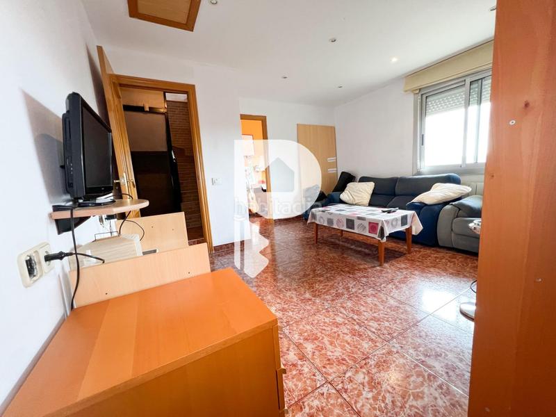 Foto 5424deb5-182d-4db5-864d-a33249ef21c1. Casa con riscaldamento parcheggio piscina in Vallirana