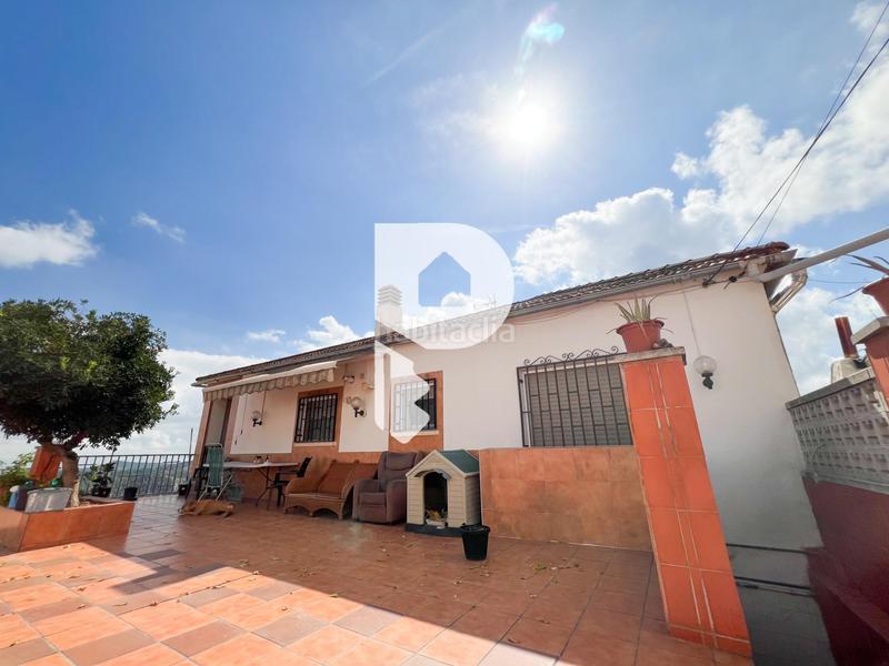 Foto 9fe51aba-3b38-4542-bd35-b78e71abd645. Casa con riscaldamento parcheggio piscina in Vallirana