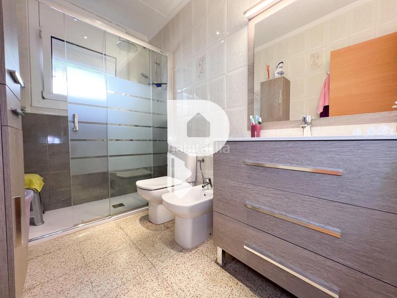 Foto a58f7f9b-9c1c-4a60-a0f4-7694d3fdaaee. Casa con riscaldamento parcheggio piscina in Vallirana