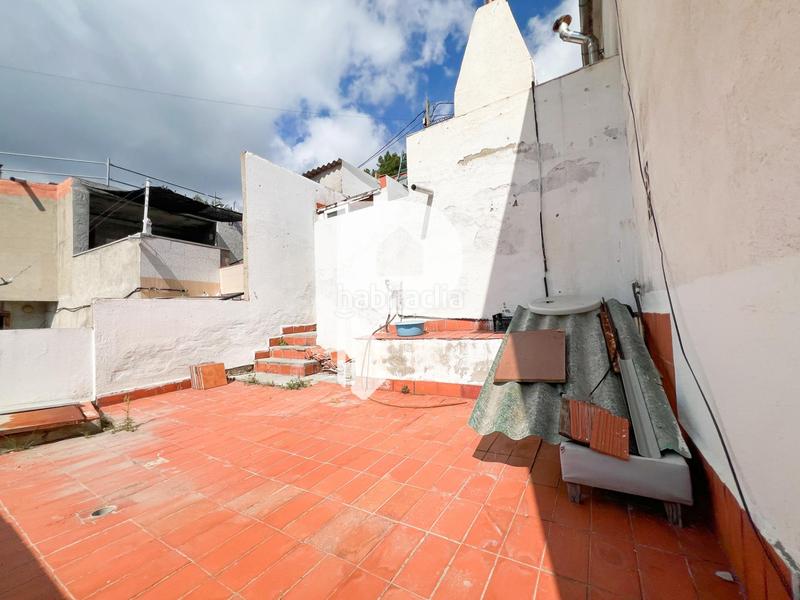 Foto a59628ac-8667-4e1f-b442-b2bb804afe0d. Casa con riscaldamento parcheggio piscina in Vallirana