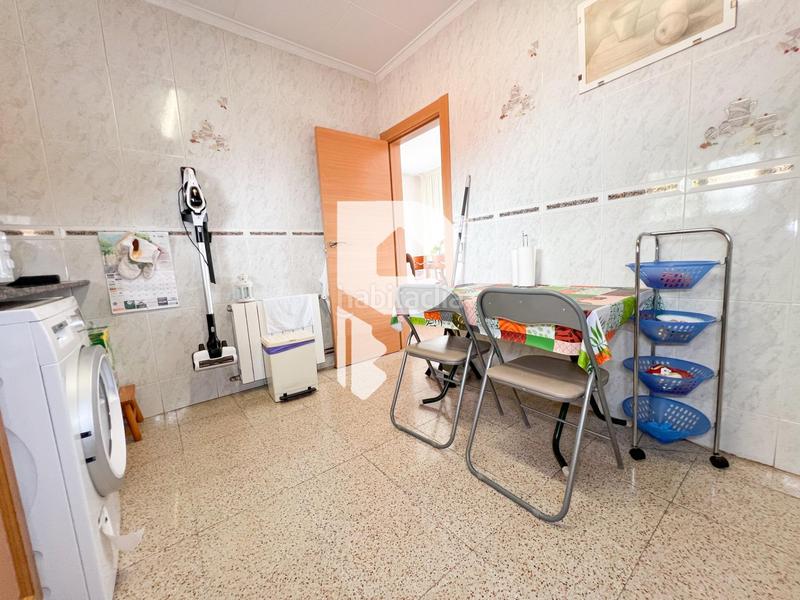 Foto f9874cf8-b6f5-4cf1-baa6-a310a254cba5. Casa con riscaldamento parcheggio piscina in Vallirana