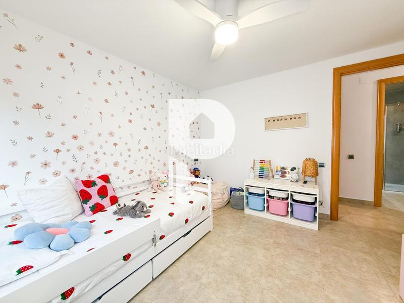 Foto b00a7fb4-6681-4ea6-a2cf-e72922e86d9c. Casa con riscaldamento parcheggio in Can Palet de Vista Alegre Terrassa