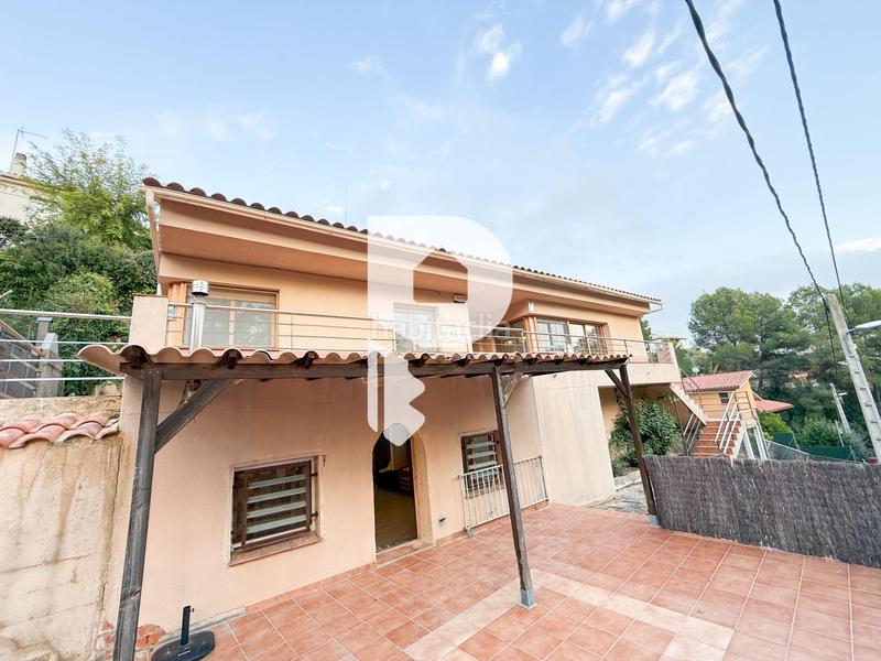 Foto 8acfe8db-4179-44dd-8e02-c1e4b20d32cc. Maison avec chauffage parking dans Castellnou-Can Mir-Can Solà Rubí