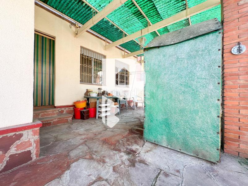 Foto 41af3a62-42c2-4ea7-95b2-347b25c4959c. Casa  a reformar en una sola planta en Sant Andreu de la Barca