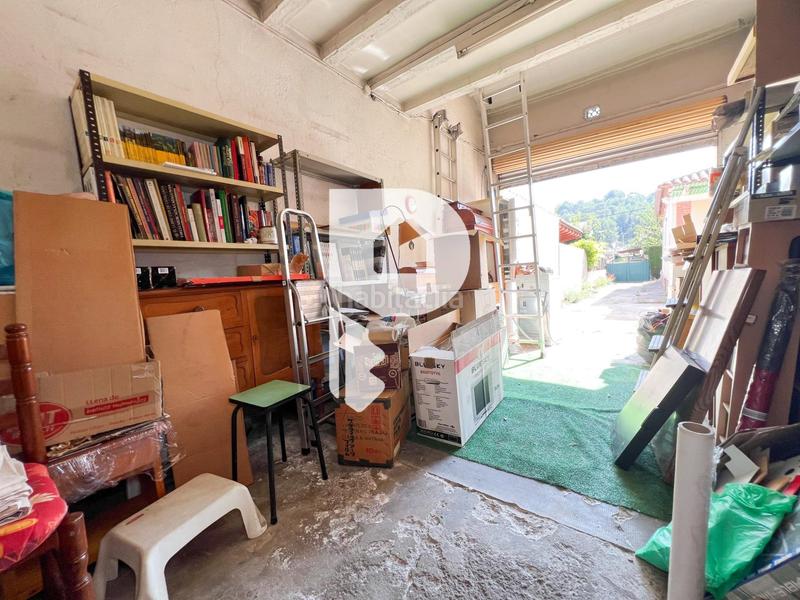 Foto 7add9396-54ef-408f-9945-a0fa73776576. Casa  a reformar en una sola planta en Sant Andreu de la Barca