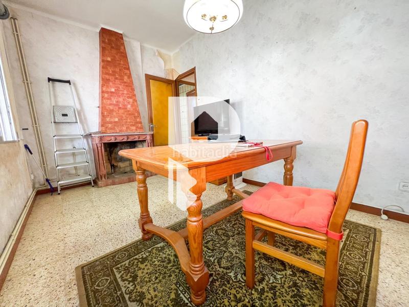 Foto b7eec9eb-53a4-45b3-b7d7-f13fa5d98ba0. Casa  a reformar en una sola planta en Sant Andreu de la Barca