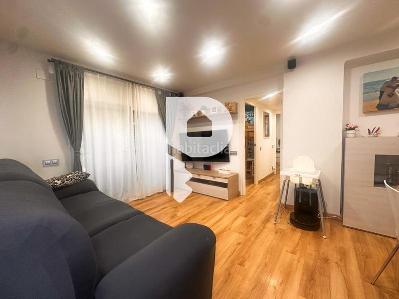 Foto b2d04c0d-b9ef-4d30-b12f-6c15251a8b44. Appartement avec chauffage dans Sant Vicenç dels Horts