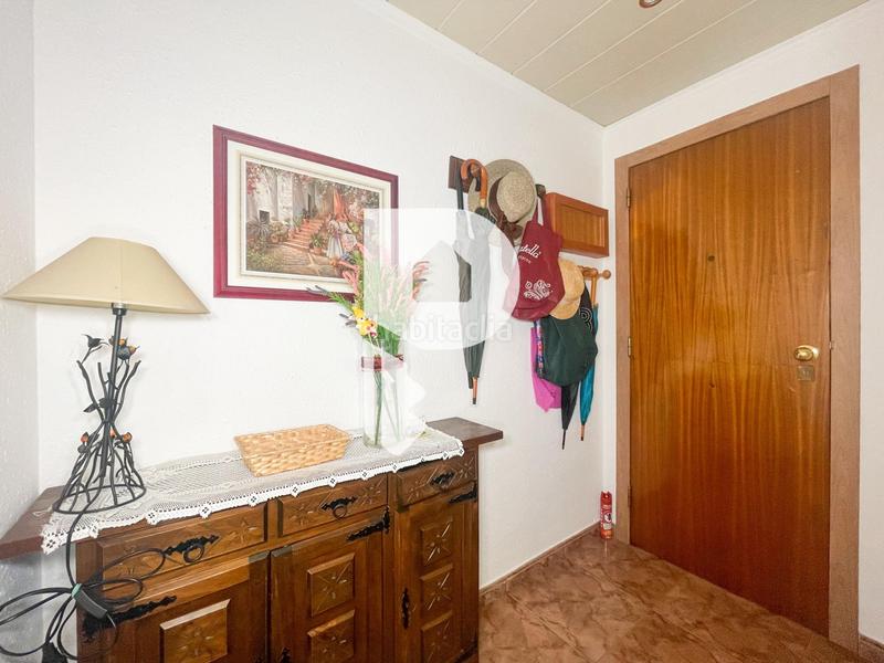 Foto db92cc38-aea0-4761-a29e-7a10eff085f8. Flat with heating in Sant Vicenç dels Horts