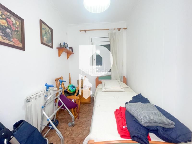 Foto fa54278a-47f2-4a20-8591-8adf83cbefc2. Flat with heating in Sant Vicenç dels Horts