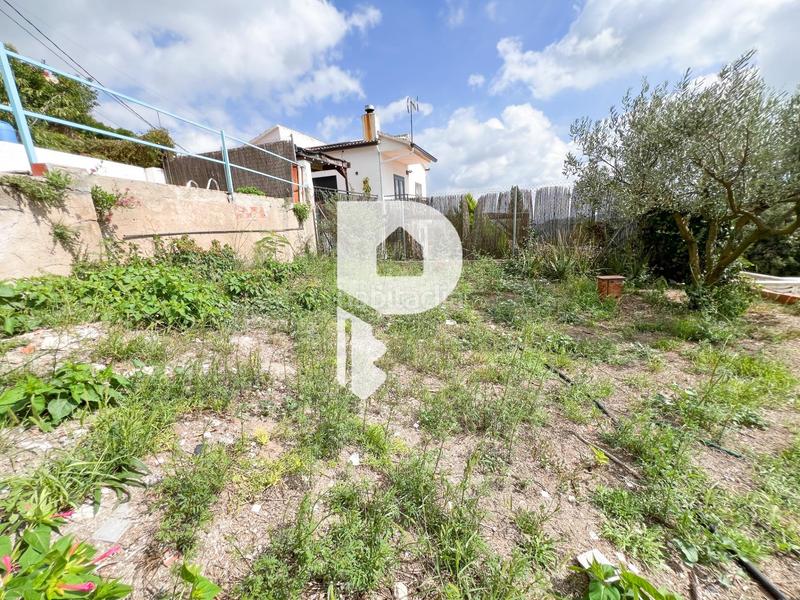 Foto c80faf05-4cb3-473d-b8a0-9693e2567bd5. Casa amb calefacció aparcament piscina a Vallirana