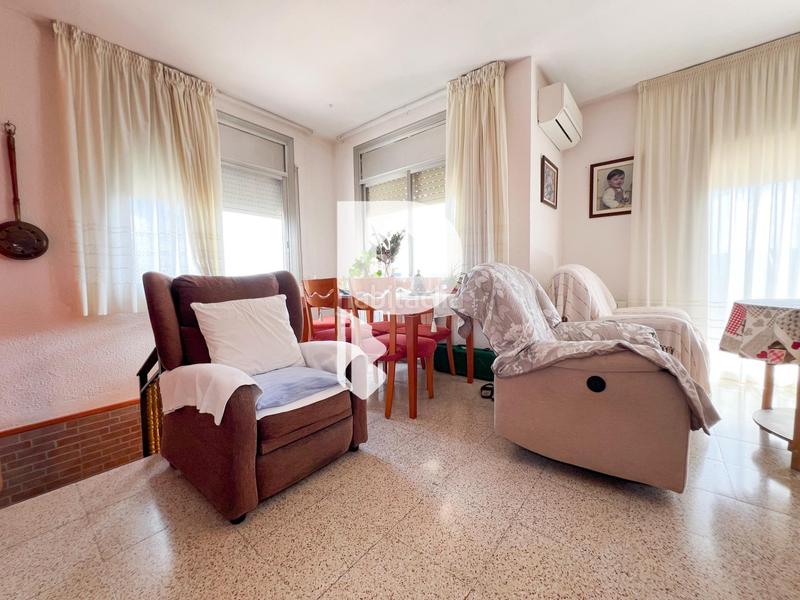 Foto e38d48d9-6599-4bb1-91e7-7bea552d93e9. Casa amb calefacció aparcament piscina a Vallirana