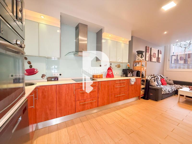 Foto 9f9d4103-ea27-490b-8e61-65afaed23017. Piano terra con riscaldamento in Roses-Castellbell Sant Feliu de Llobregat