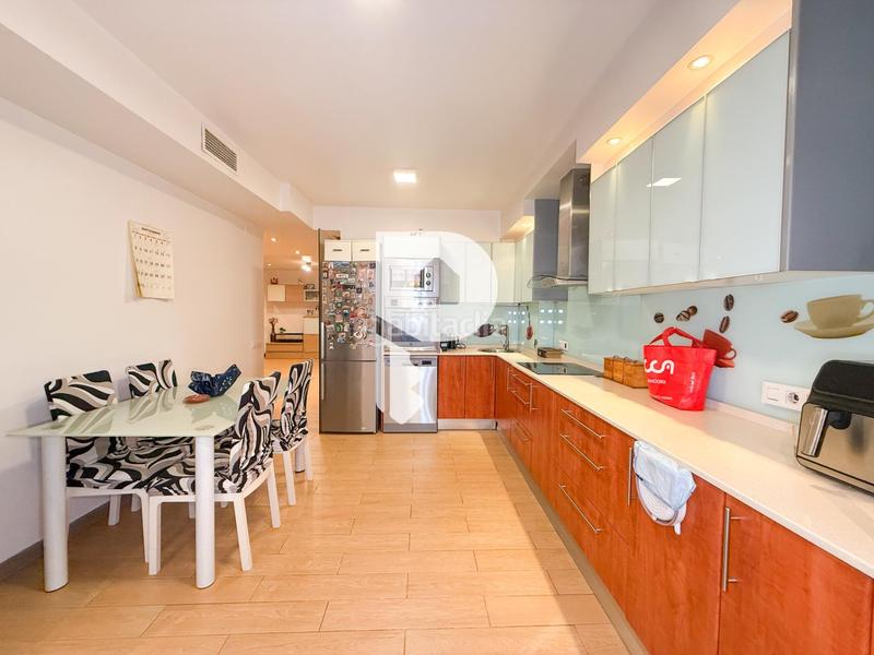 Foto a2a1d2e8-321f-4d83-ab1a-0d629da631be. Piano terra con riscaldamento in Roses-Castellbell Sant Feliu de Llobregat