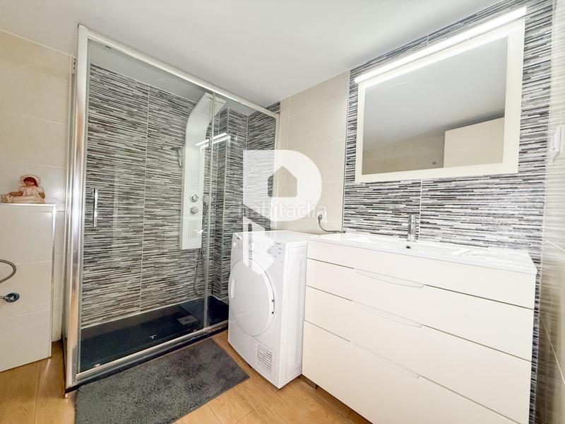 Foto bb9dedb2-55c4-4688-94d9-dc9eff94b66f. Piano terra con riscaldamento in Roses-Castellbell Sant Feliu de Llobregat