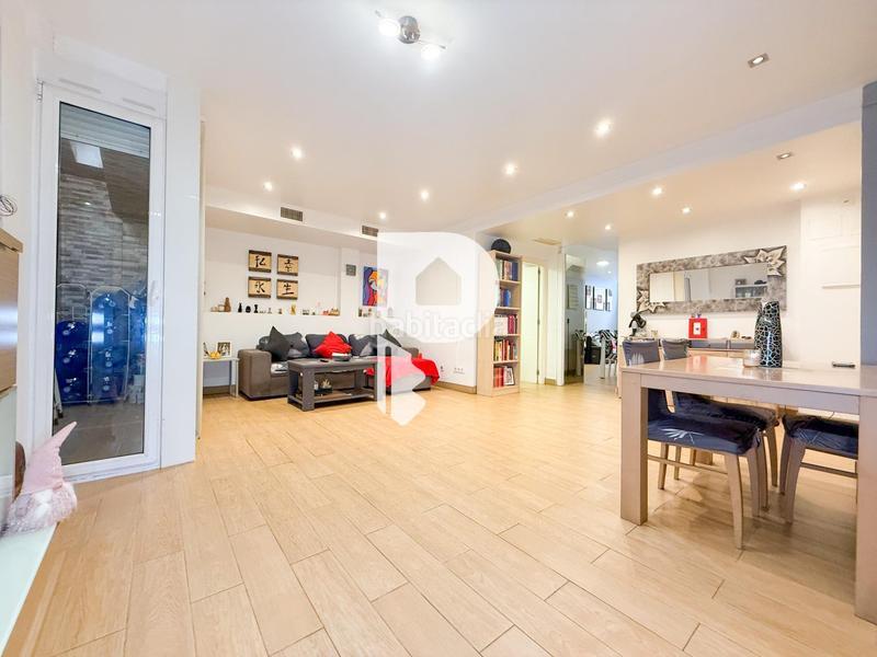 Foto bf14aa92-539f-48cb-b9aa-69404a6163ff. Piano terra con riscaldamento in Roses-Castellbell Sant Feliu de Llobregat