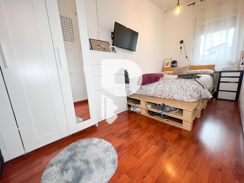 Foto e048f140-5798-49e8-bd6a-124767a759ca. Casa amb calefacció aparcament a Centre Sant Boi de Llobregat