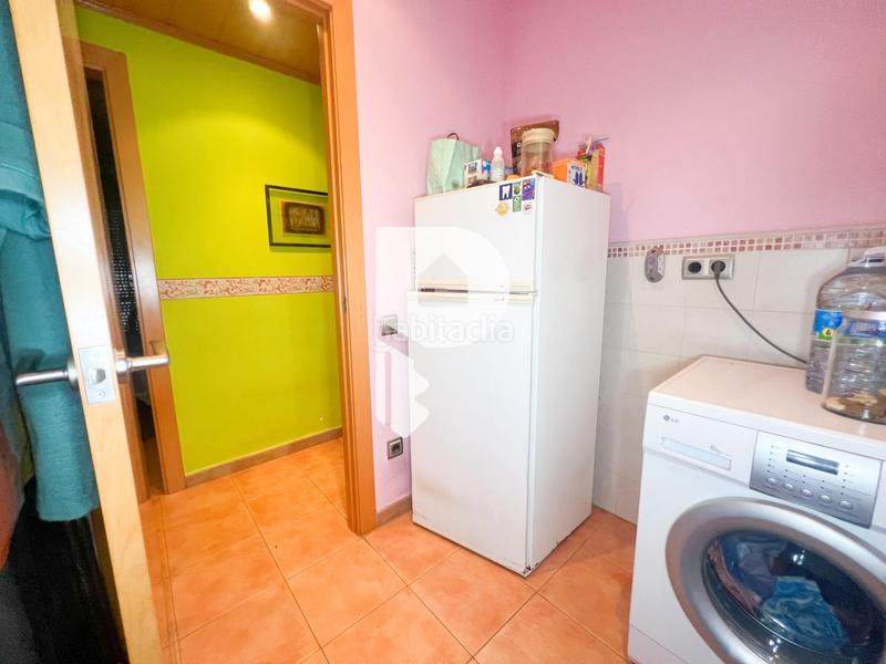 Foto c421c8a3-3d40-493a-9a5a-15cae24071bf. Maison dans Vallirana 08759 dans Vallirana