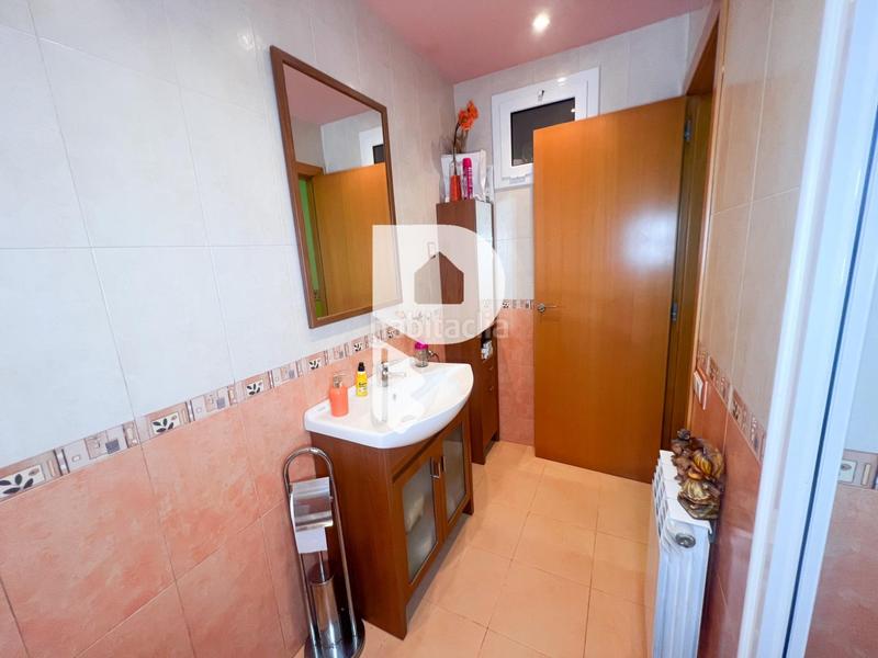 Foto d7e2df38-4b5f-4f1d-bf83-311c693d259a. Maison dans Vallirana 08759 dans Vallirana