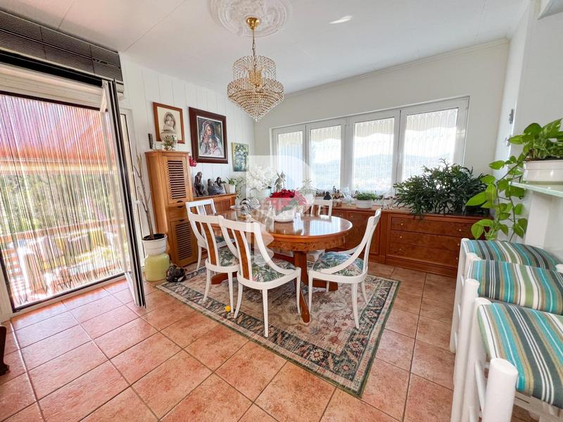 Foto 5a116793-bab5-4c2f-8b0b-b4ba42afe829. Haus mit heizung parking pool in Cervelló