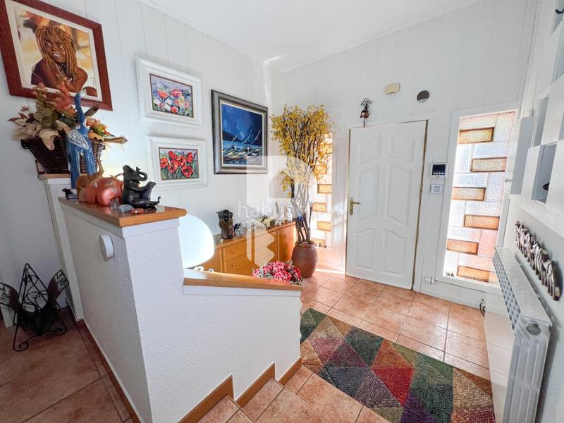 Foto 72179126-471c-4b57-a993-ac450b143b95. Haus mit heizung parking pool in Cervelló