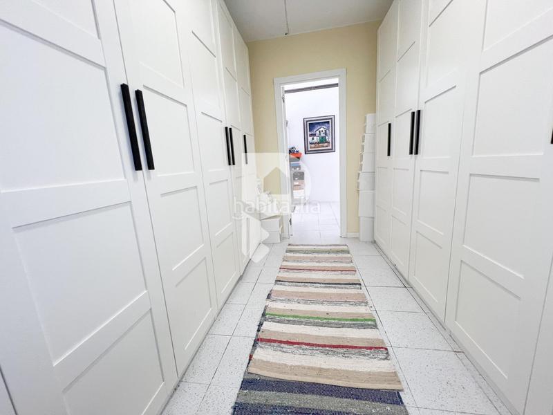 Foto cf4ddbe1-2674-49b9-8a60-210a57c4ad58. Haus mit heizung parking pool in Cervelló